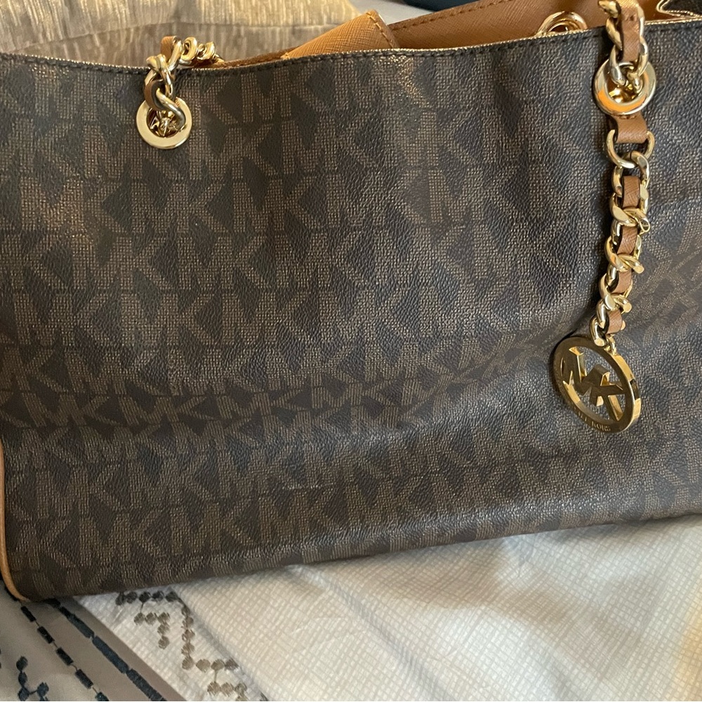 Michael Kors shoulder bag